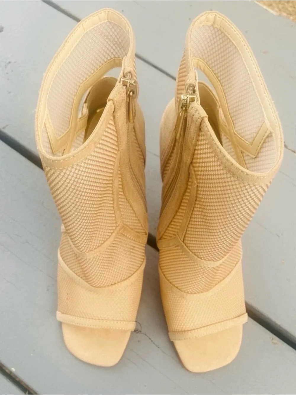 Jessica Simpson Jassie Mesh Peep Toe Booties Beige/Tan Size 8.5 NWOT